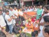 कांग्रेस ने करवाई बीजद और भाजपा का सांकेतिक विवाह 