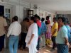 अस्पताल के बाहर आपत्तिजनक हालत में मिला मरीज का शव