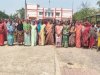 शराब दुकान के खिलाफ सैकड़ों महिलाएं पहुँची कलेक्टर के पास