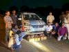 शराब ठेके के सामने ओपन बार का नजारा