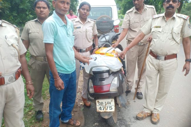 60 लीटर देशी शराब के साथ अभियुक्त गिरफ्तार 