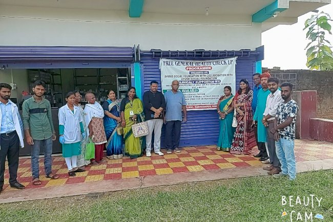 संतोषपुर में मुफ्त चिकित्सा शिविर आयोजित