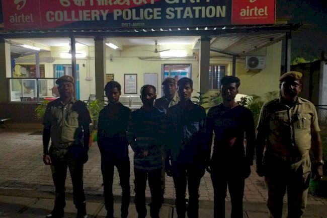 चोरी से कोयला ले जाते चार ट्रको के साथ चार लोग पुलिस की गिरफ्त में 
