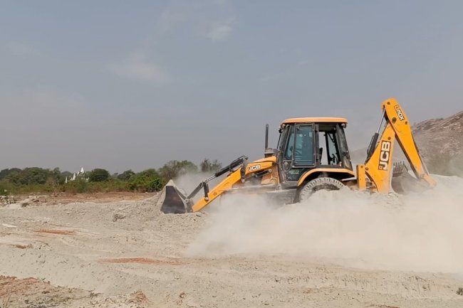 फ्लाईएस ना उठाने पर चक्का जाम की चेतावनी 