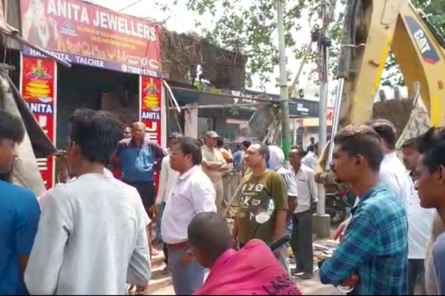 तालचेर शहरांचल में दुकान तोड़ो अभियान