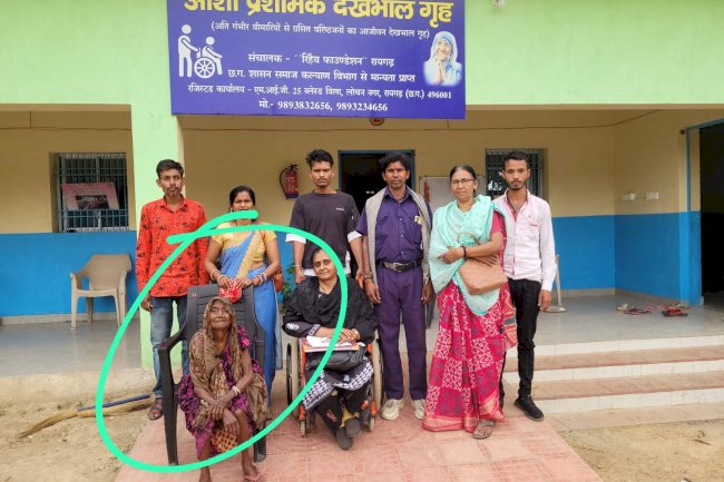 जब अपने दो पिढी़यो से मिली 102 वर्षीय बृद्धा 
