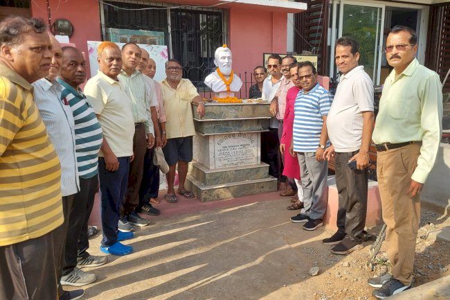 गोपबंधु पाठागार में मनाई गई गोपबंधु दास की पुण्यतिथि 