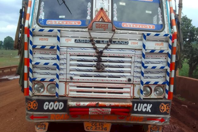 खड़े ट्रकों से 600 लीटर डीजल की चोरी पुलिस चोरो की तलाश में जुटी