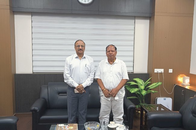 राउरकेला की कानून व्यवस्था को लेकर विधायक ने की डीजी से चर्चा 