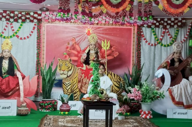 चैतन देवियों की भव्य झांकी का आयोजन 