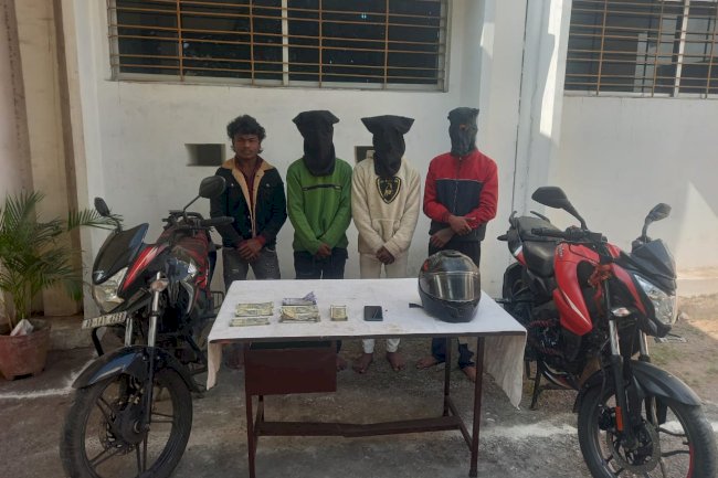 लूट के सामान के साथ लुटेरा गिरफ्तार 