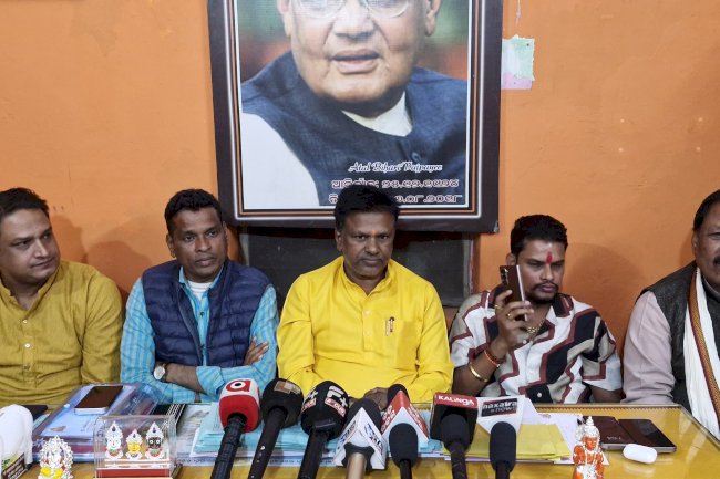 शंकराचार्य के कार्यक्रम के लिए भूमि पूजन आज