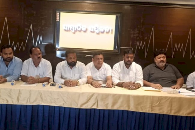 क्षेत्रीय ठेका श्रमिक संघ ने ओवरलोड मुद्दे पर प्रेस कॉन्फ्रेंस की