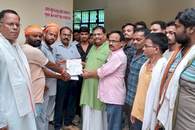 बिना अनुमति दूसरे के घर में ताज़िया बैठाने का बजरंगदल ने किया विरोध 