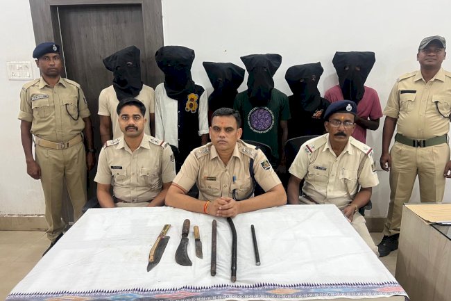 सुनसान स्थान पर लूट की योजना बनाते छः गिरफ्तार 