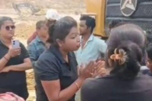 नीलकंठ कंपनी की महिला बाउंसरों की गुंडागर्दी