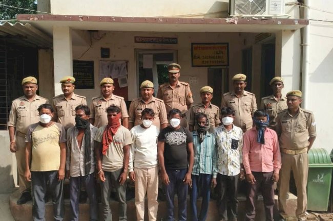 12 घंटे में 45 वारंटी गिरफ्तार