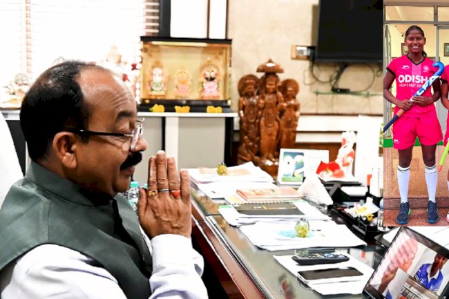 छत्तीसगढ़ की दो बेटी महिला जूनियर हॉकी टीम से चीन में होने वाले एशिया कप में दिखाएंगी दम