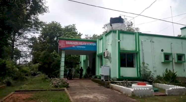 युवक के हमले से युवती घायल 