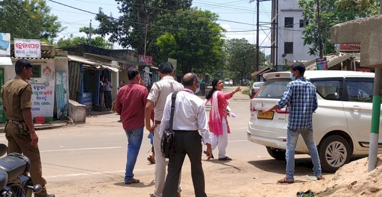 मीडिया में प्रकाशित खबरो के बाद औषाधालयो में पडा़ छापा 