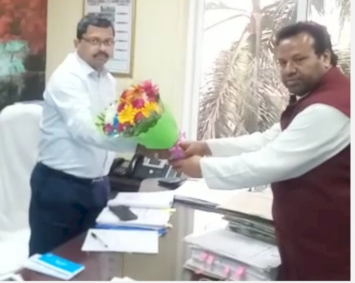जहांगीर हक ने की यात्रीयो और कर्मचारियों के लिए सुविधाओ की मांग  
