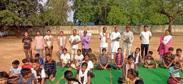 विवेकानंद केंद्र कन्या कुमारी में योग दिवस पालन 