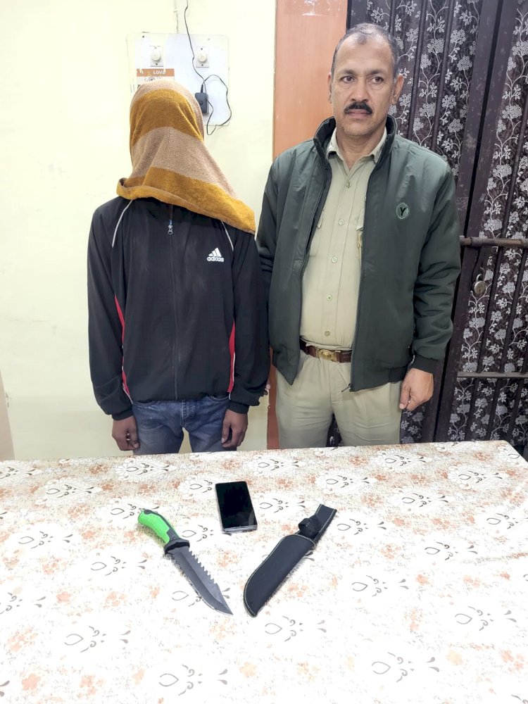 महिला पर चाकू से हमला करने के आरोप में आरोपी गिरफ्तार 