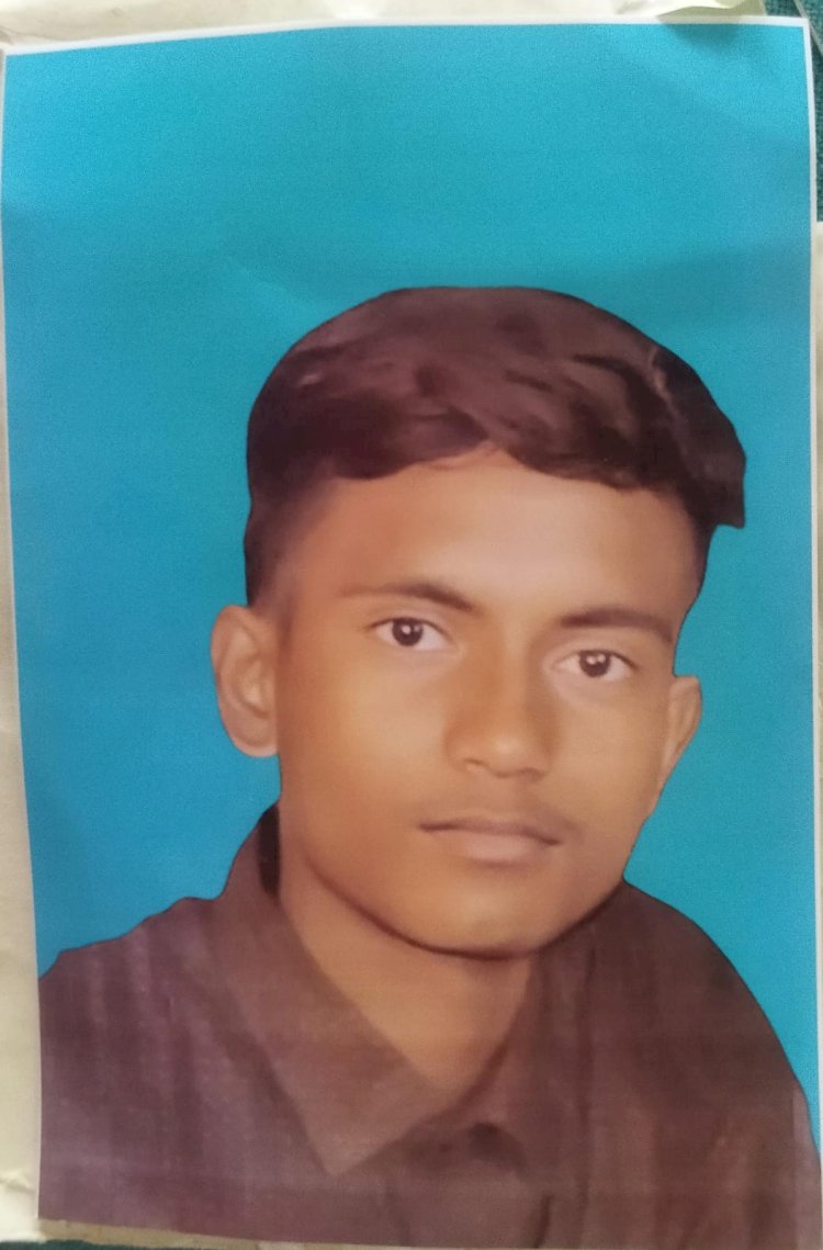 मनोहरपुर से युवक लापता 