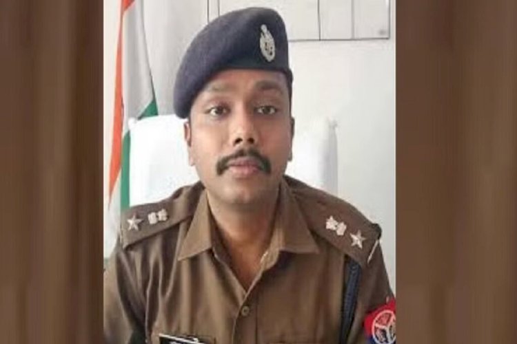 दूसरी औरत के शौक ने पुलिस अधीक्षक को किया निलंबित 