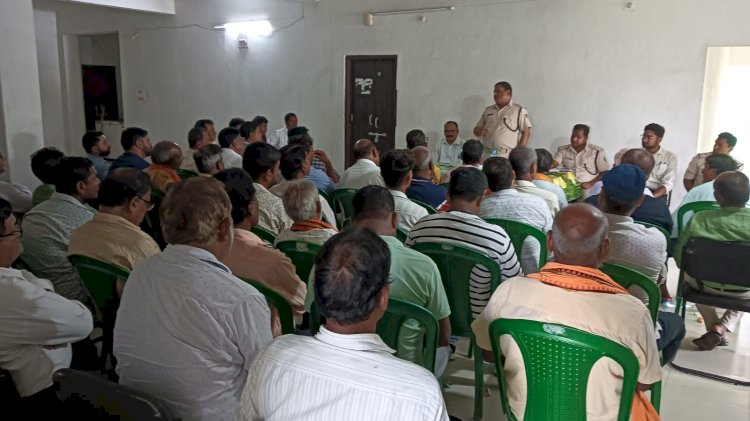 बिसरा थाना में मो पुलिस बिषय पर बैठक आयोजित 