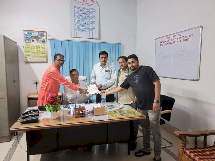 दुरंतो एक्सप्रेस के राउरकेला में ठहराव को लेकर उठा प्रश्न 
