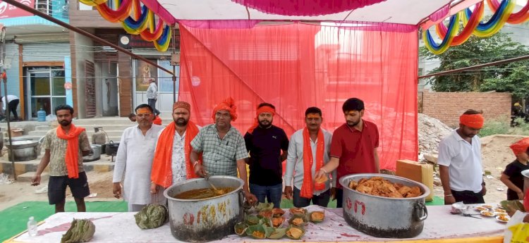 अयोध्या में मंगलवार को भव्य भण्डारे का आयोजन 