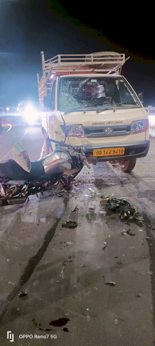 सड़क दुर्घटना में युवक घायल अस्पताल में भर्ती 