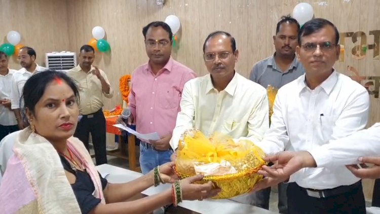 जिले में हर्षोल्लास मनाई गई  शास्त्री और गाँधी जयंती