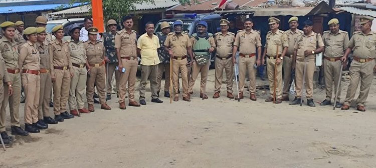 मुर्ती विसर्जन  के दौरान उपद्रव मचाने पर सख्त हुई पुलिस 