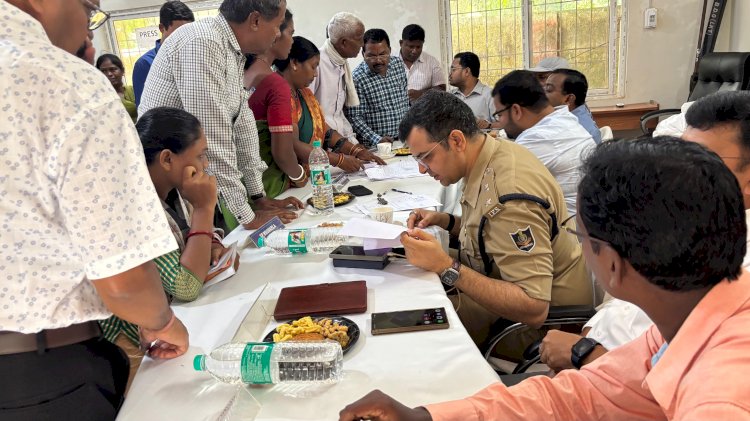 लाठीकटा प्रखंड क्षेत्र में संयुक्त जन शिकायत सुनवाई