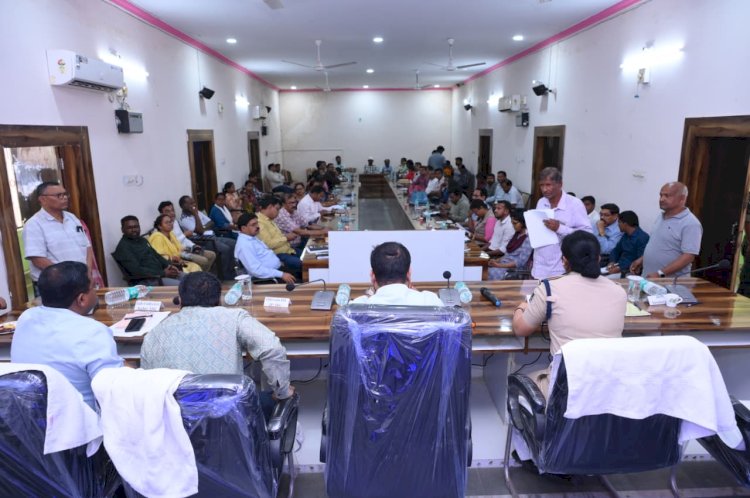 लेफ्रिपाड़ा ब्लॉक में संयुक्त जन सुनवाई आयोजित