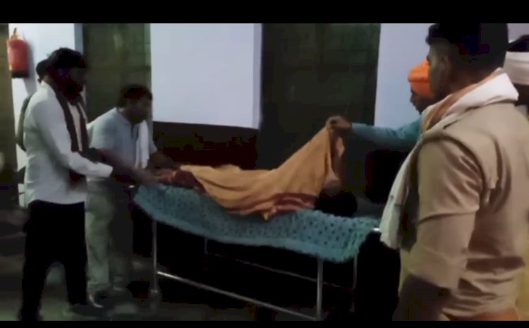 युवती ने अज्ञात करणों से स्वयं को आग लगाकर कर ली आत्महत्या