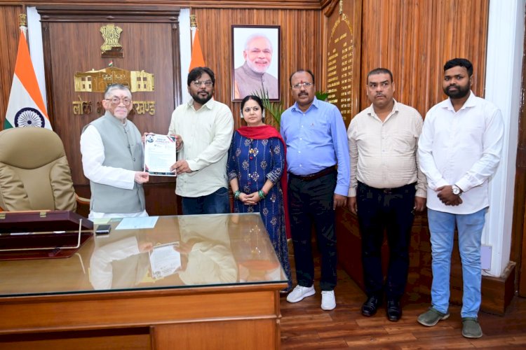 पत्रकार हित, सम्मान और सुरक्षा को लेकर राज्यपाल से मिला वॉयस ऑफ जर्नलिस्ट्स का प्रतिनिधिमंडल